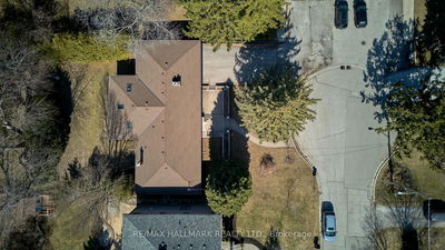 54 Heathfield Dr, Toronto - Scarborough Village image-0-4