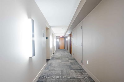 Unit 1402 — 1048 Broadview Ave, Toronto - Broadview North image-0-4
