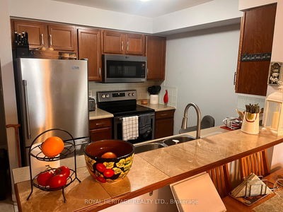 Unit 2 — 117 Petra Way, Whitby - Pringle Creek image-0-4