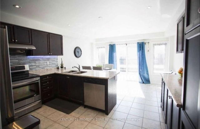 1041 Ellesmere Road