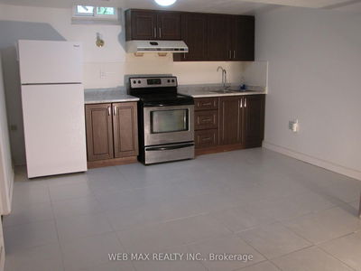 Unit Basement — 123 Hildenboro Sq, Toronto - L'Amoreaux image-0-2