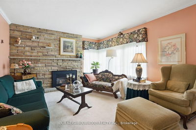 303 Byron St, Whitby - Downtown Whitby image-0-3