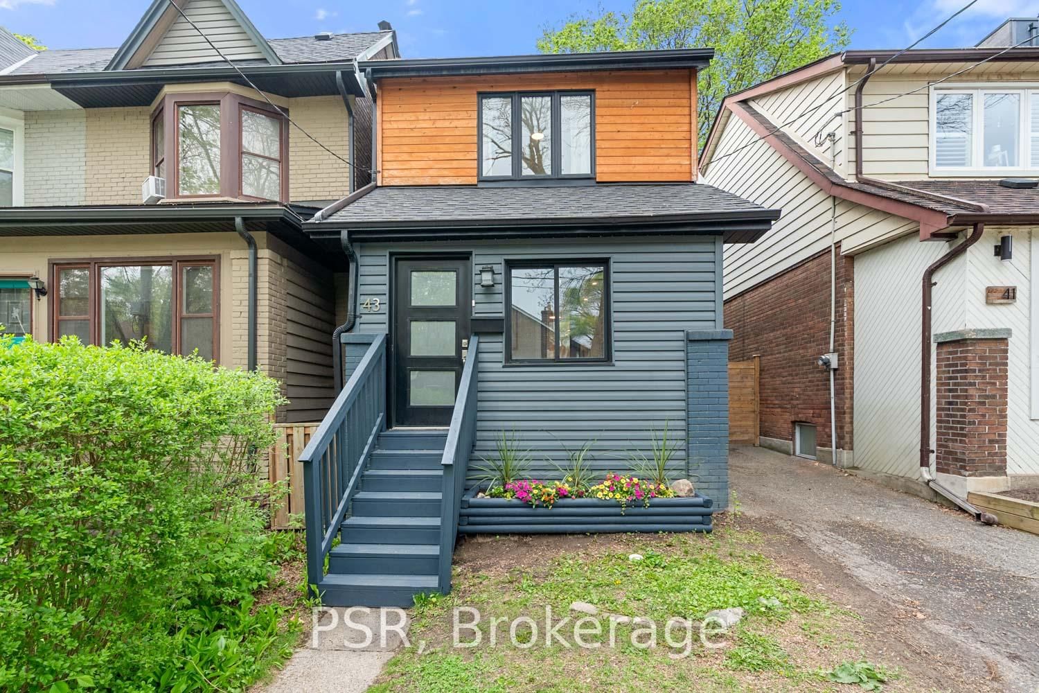 Detached House for sale at 43 Hemlock Avenue, Toronto, Woodbine Corridor, M4L 3E9 - MLS: E12202257