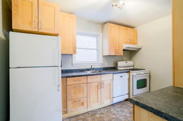 Main - 18 Northview Avenue