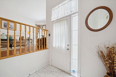 802 Coldstream Dr, Oshawa - Taunton image-0-2
