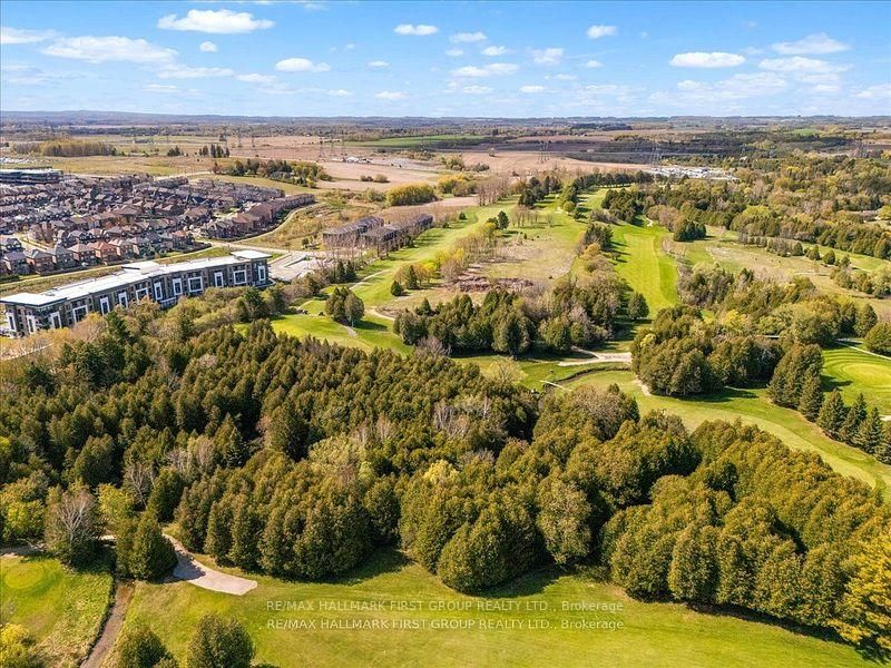 409 - 385 Arctic Red Dr, Oshawa, L1L 0W9 | Image 3