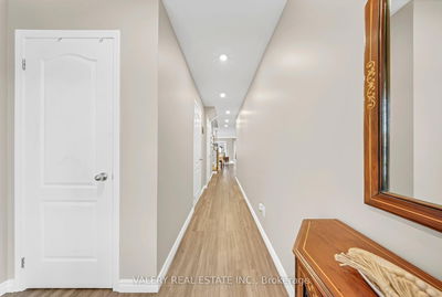 2442 Equestrian Cres, Oshawa - Windfields image-0-4