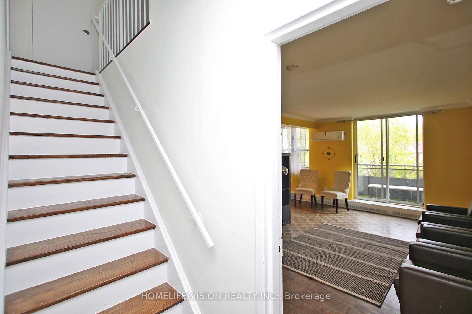 Condo for sale at 207-1071 Woodbine Avenue, Toronto, Woodbine-Lumsden, M4C 4C2 - MLS: E12203284