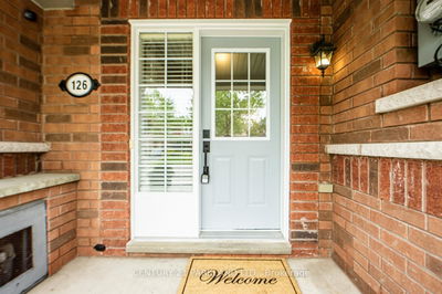 126 Oceanpearl Cres, Whitby - Blue Grass Meadows image-0-3