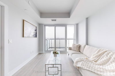Unit 2206 — 2550 Simcoe St, Oshawa - Windfields image-0-4