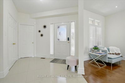 842 Primrose Crt, Pickering - Liverpool image-0-3