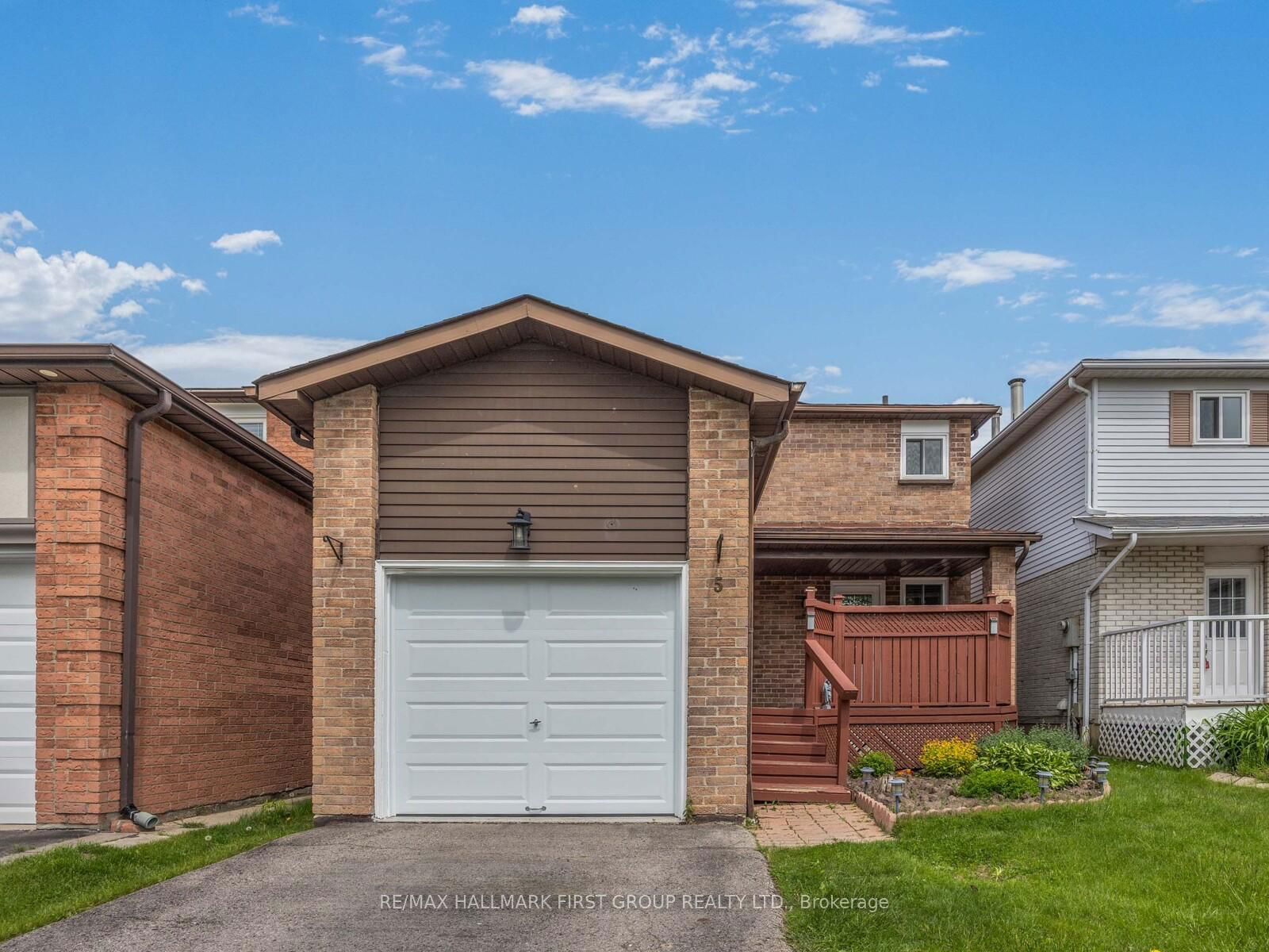 Detached House for sale at 5 Chalmers Crescent, Ajax, Central, L1S 5Z5 - MLS: E12204404