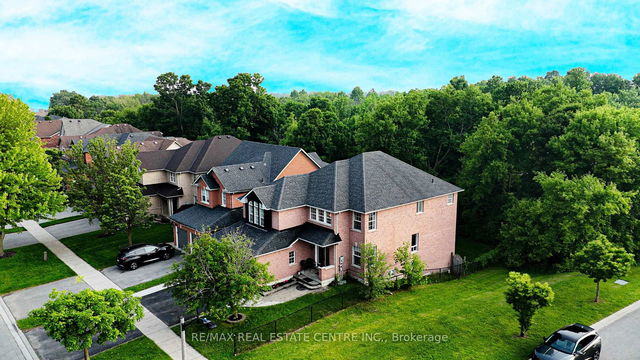 3100 Country Lane