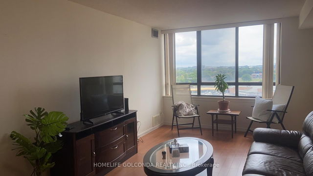 1022 - 75 Bamburgh Circle