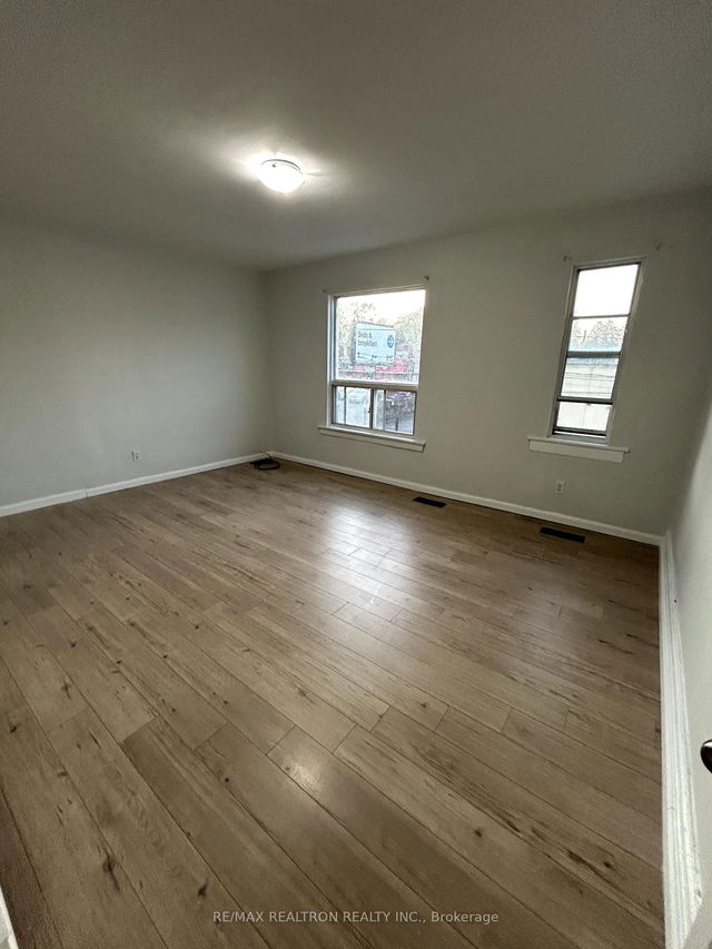 1 - 1291 Gerrard Street E