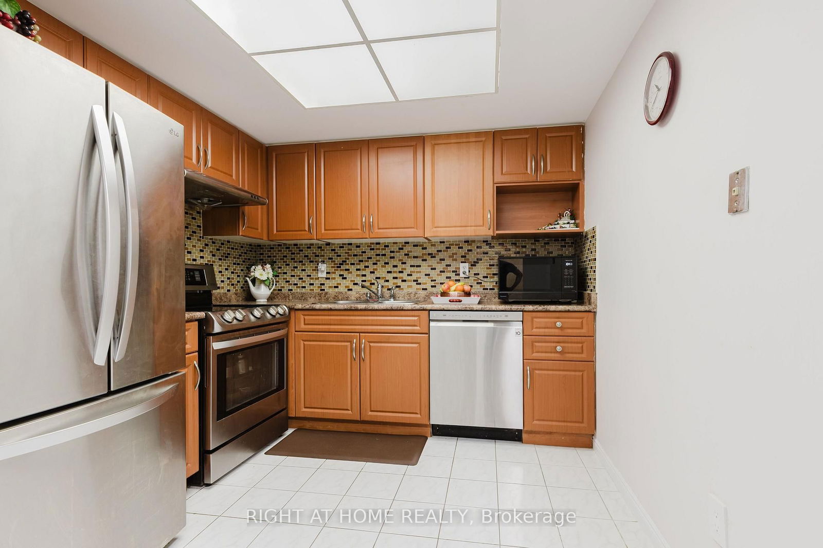 Condo for sale at 1690-1 Greystone Walk Drive, Toronto, Kennedy Park, M1K 5J3 - MLS: E12205859