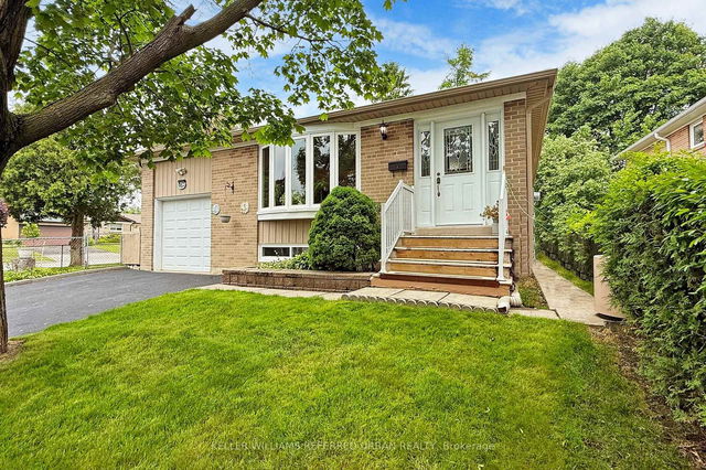 11 Midcroft Drive