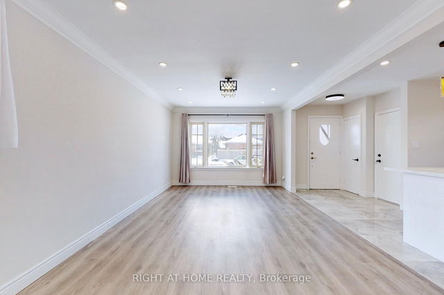Main - 7 Rothwell Road