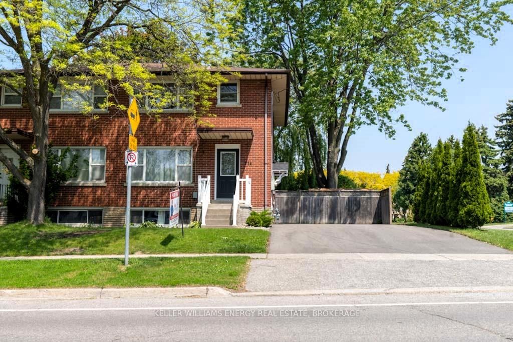 Property at 714 Dunlop