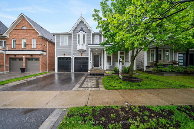 3 Denbury Court