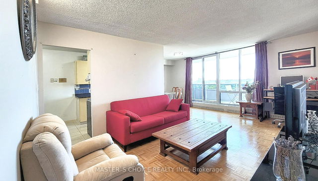1611 - 1250 Bridletowne Circle