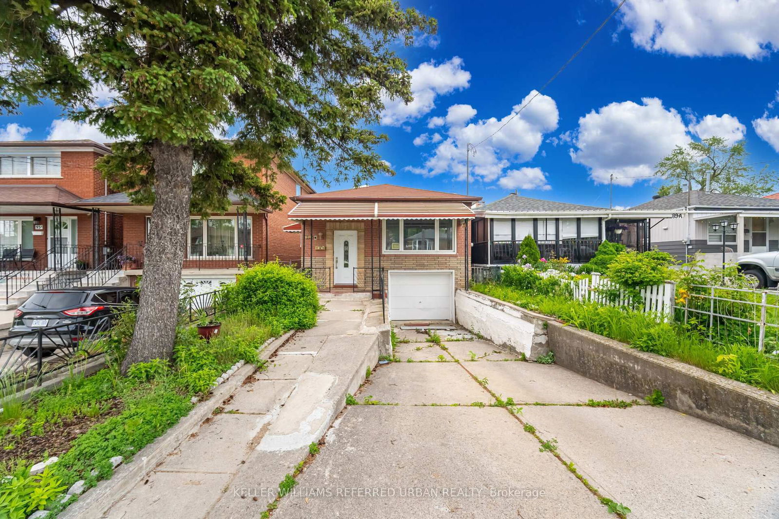 Detached House for sale at 91 Laurel Avenue, Toronto, Kennedy Park, M1K 3J8 - MLS: E12208086