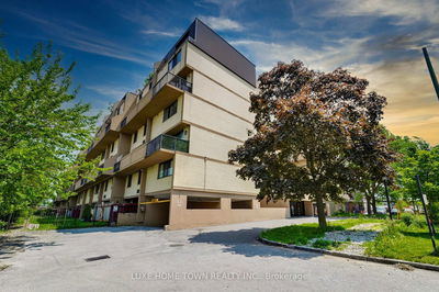 Unit 328 — 665 Kennedy Rd, Toronto - Kennedy Park image-0-1