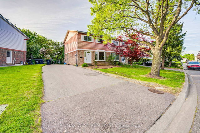 52 Burkwood Crescent