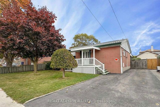 Basement - 923 Bayview Avenue