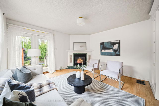 35 Cambrai Avenue