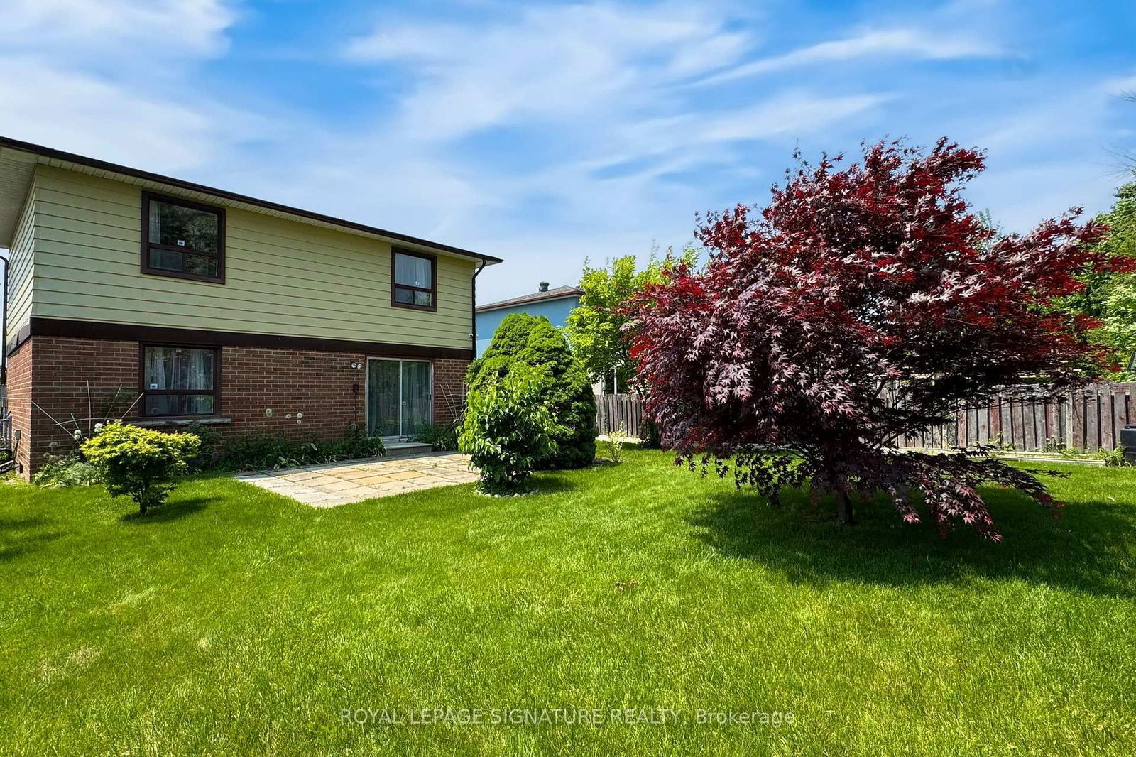Detached House for sale at 35 Crittenden Square, Toronto, Malvern, M1B 1V2 - MLS: E12208612