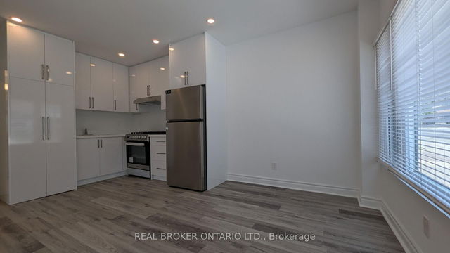 Unit #1 - 1150 Woodbine Avenue