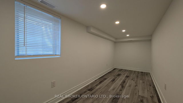 Unit #4 - 1150 Woodbine Avenue