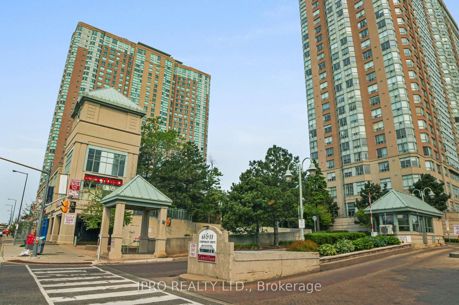 Condo for sale at 3232-68 Corporate Drive, Toronto, Woburn, M1H 3H3 - MLS: E12208978