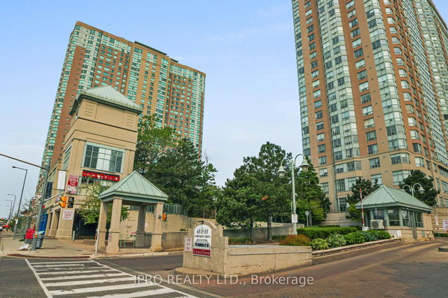 3232 - 68 Corporate Drive
