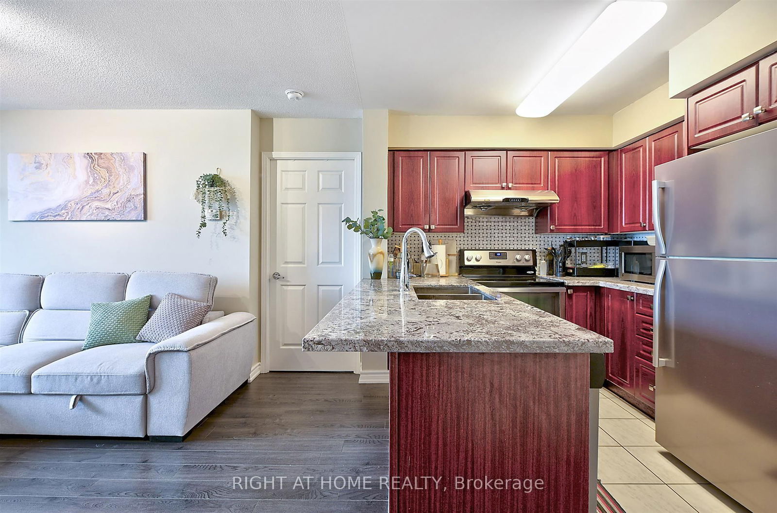 Condo for sale at 1612-68 Grangeway Avenue, Toronto, Woburn, M1H 0A1 - MLS: E12209122