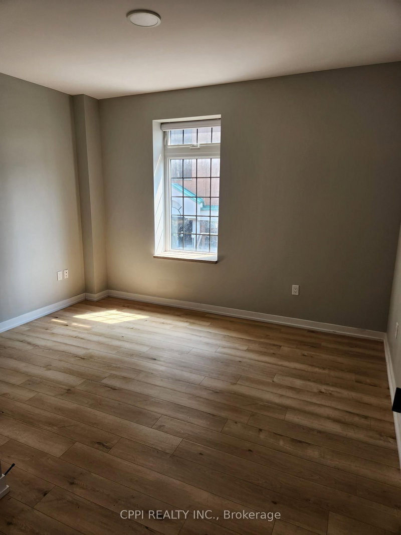 220 - 70 King St E, Oshawa, L1H 0A2 | Image 2