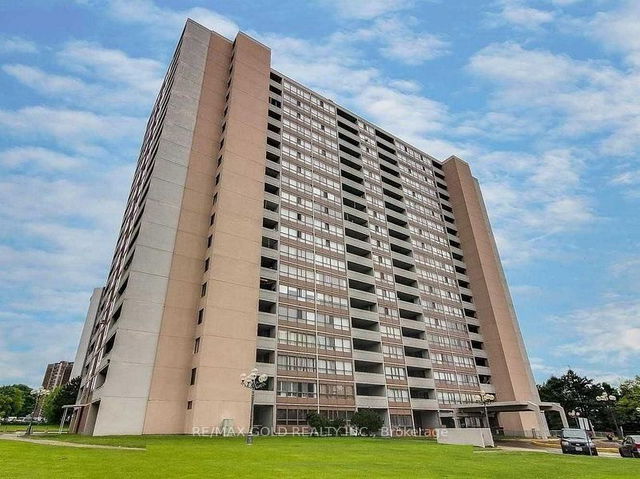 1602 - 3380 Eglinton Avenue