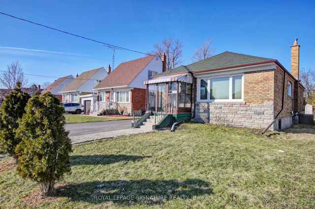 Bsmt 2 - 1356 Pharmacy Avenue