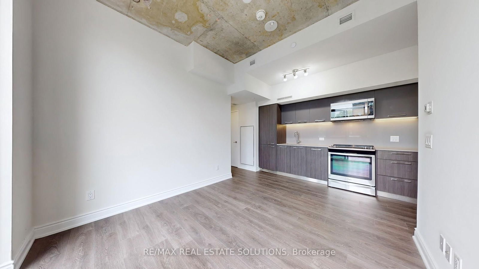 Condo for sale at 210-30 Baseball Place, Toronto, South Riverdale, M4M 0E8 - MLS: E12210664