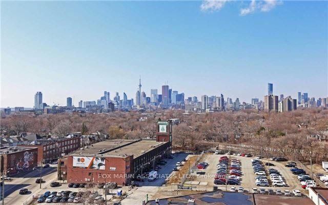 1108 - 1190 Dundas Street E