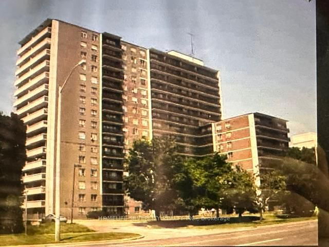307 - 180 Markham Road
