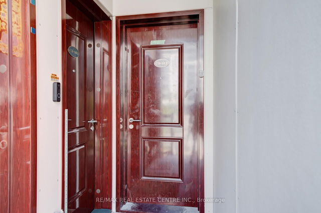C3-312 - 3425 Sheppard Avenue E