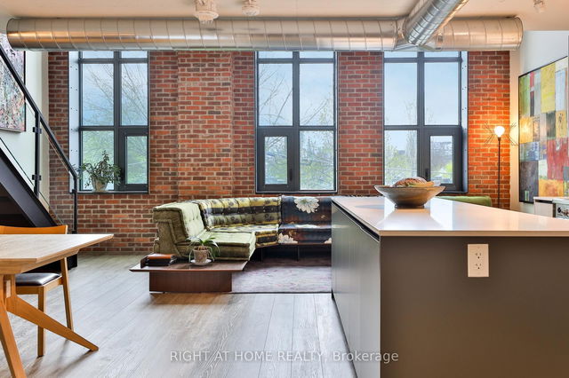 409 - 150 Logan Avenue