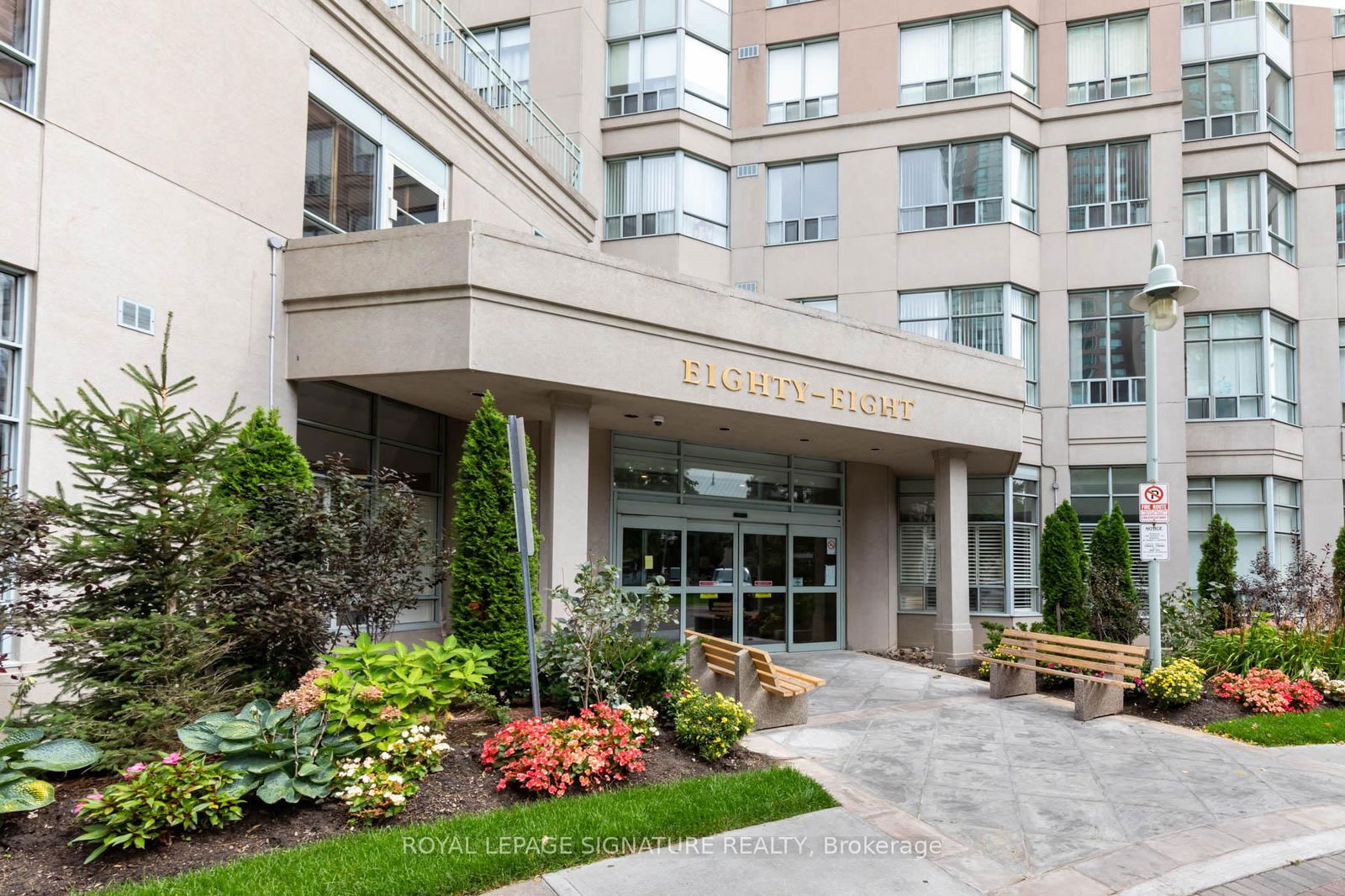 Condo for sale at 1001-88 Corporate Drive, Toronto, Woburn, M1H 3G6 - MLS: E12211935