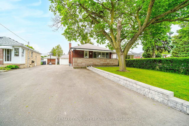 Main - 21 Miramar Crescent