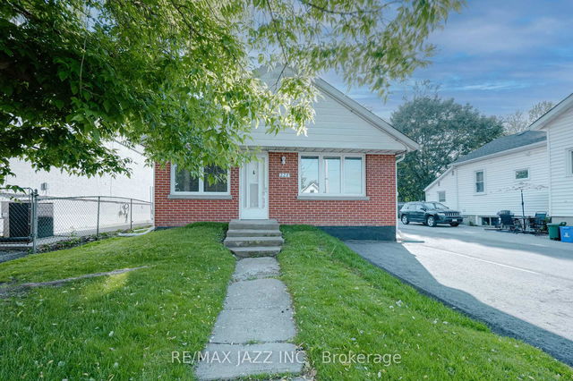 228 Gibbons Street