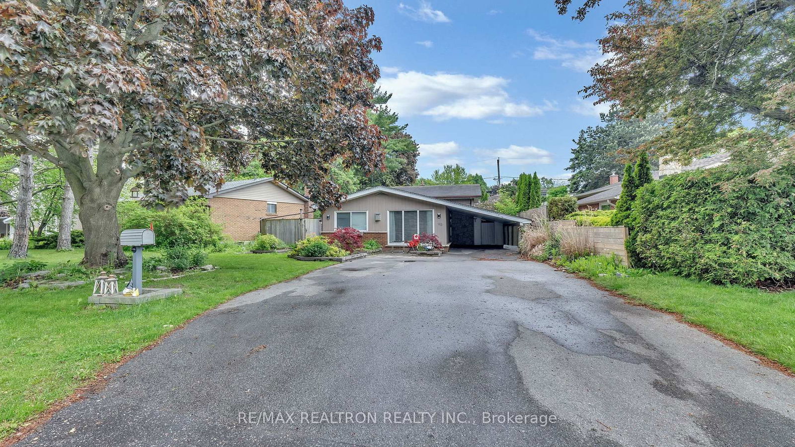 Detached House for sale at 63 Dreyer Drive, Ajax, South East, L1S 1J3 - MLS: E12212905