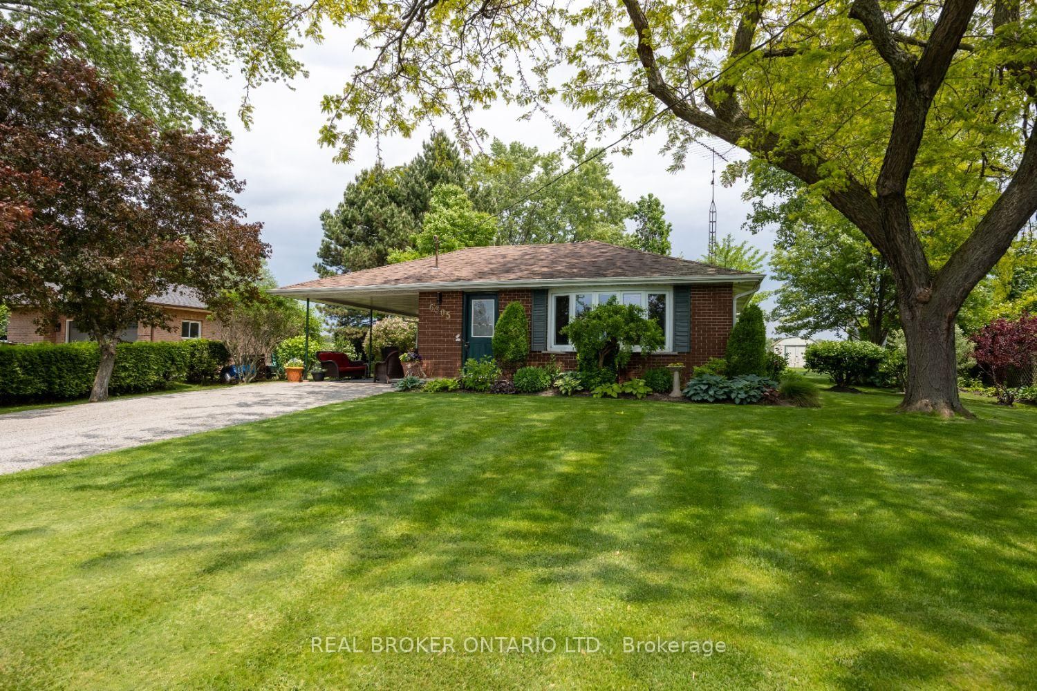 Property at 6305 Leskard