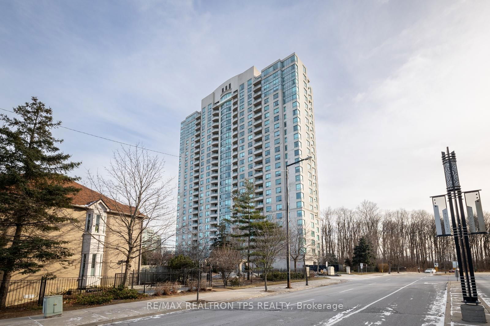 Condo for sale at 2402-61 Town Centre Court, Toronto, Bendale, M1P 5C5 - MLS: E12213158
